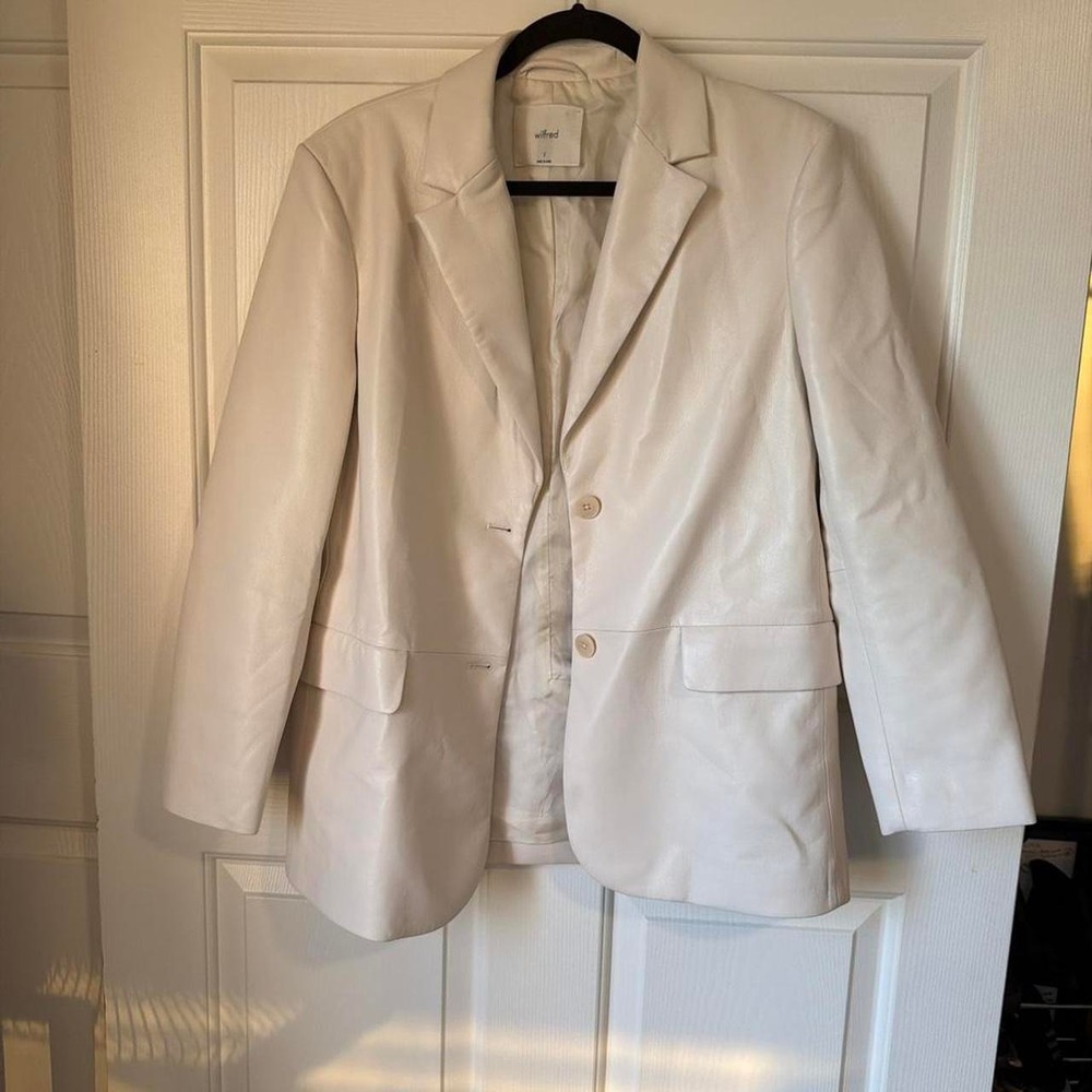 Wilfred Aritzia Leather Blazer